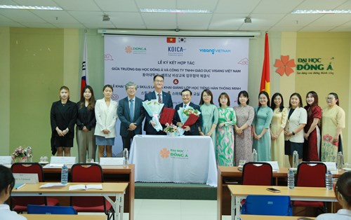 Collaborating on Korean Language Smart Solutions (KLaSS) for students